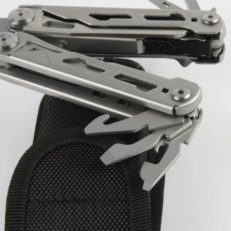 TakeFunGOGOGO 30-in-1 Multitool Plier TFgogogo