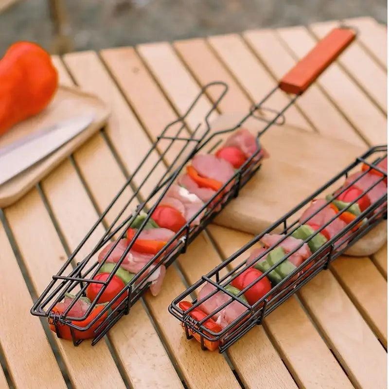 TakeFunGOGOGO Wooden Handle Barbecue Cage TFgogogo
