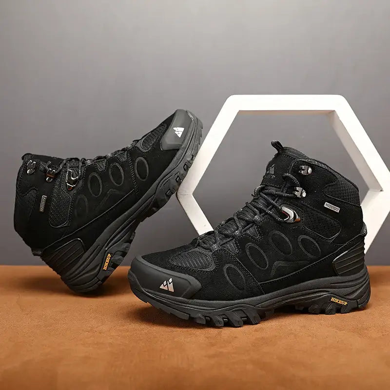 Waterproof High-Top Hiking Boots - 户外鞋
