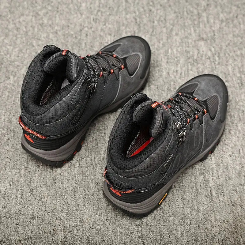 Waterproof High-Top Hiking Boots - 户外鞋