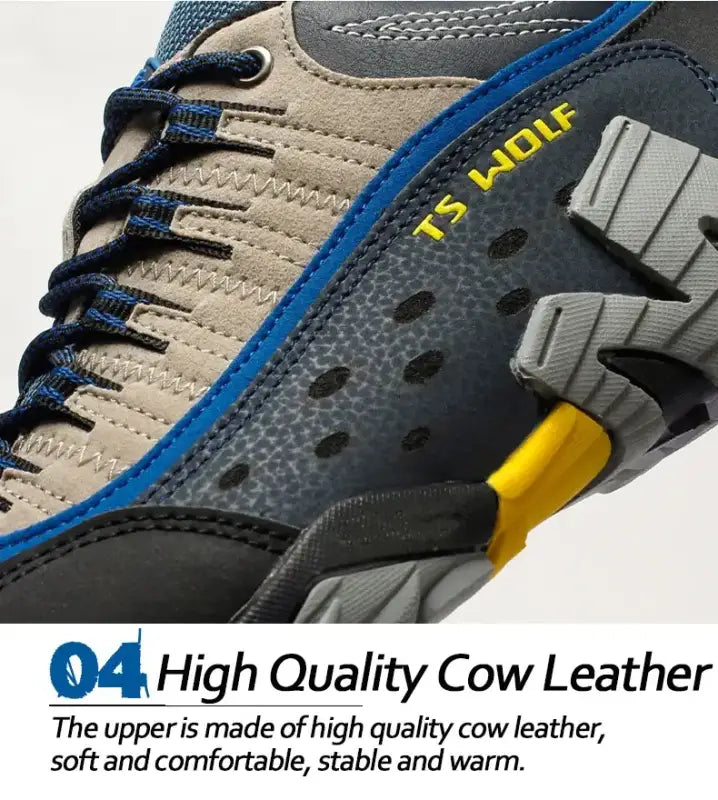 Waterproof Men’s Trekking Shoes - 户外鞋