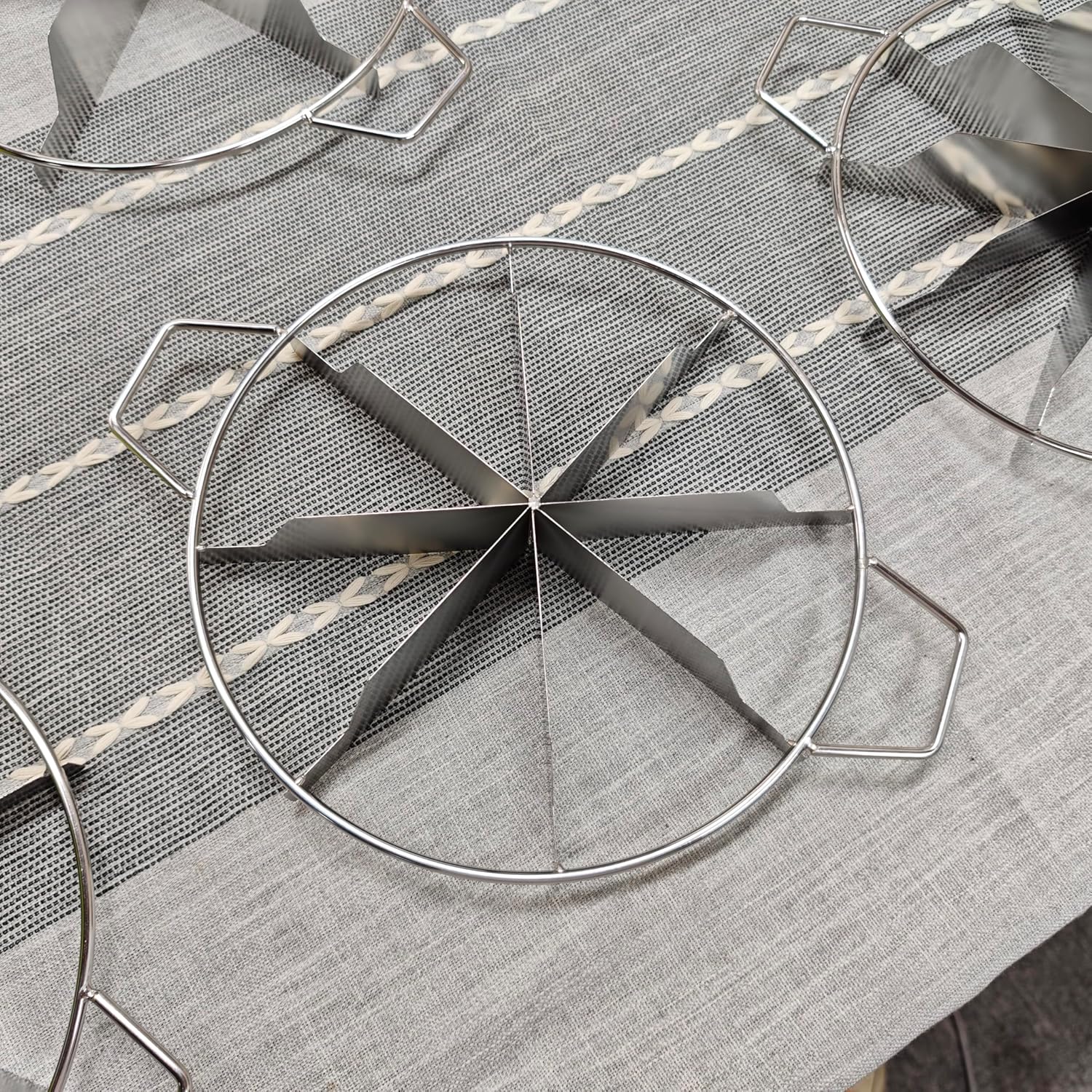 Stainless Steel Pie Cutter: 10-Slice Design for Pizza, Cookies & Pastries - Take Fire