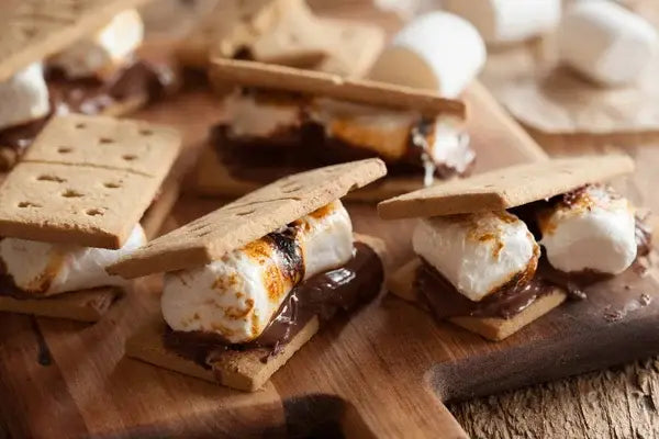 S’mores Over the Campfire: A Sweet American Tradition