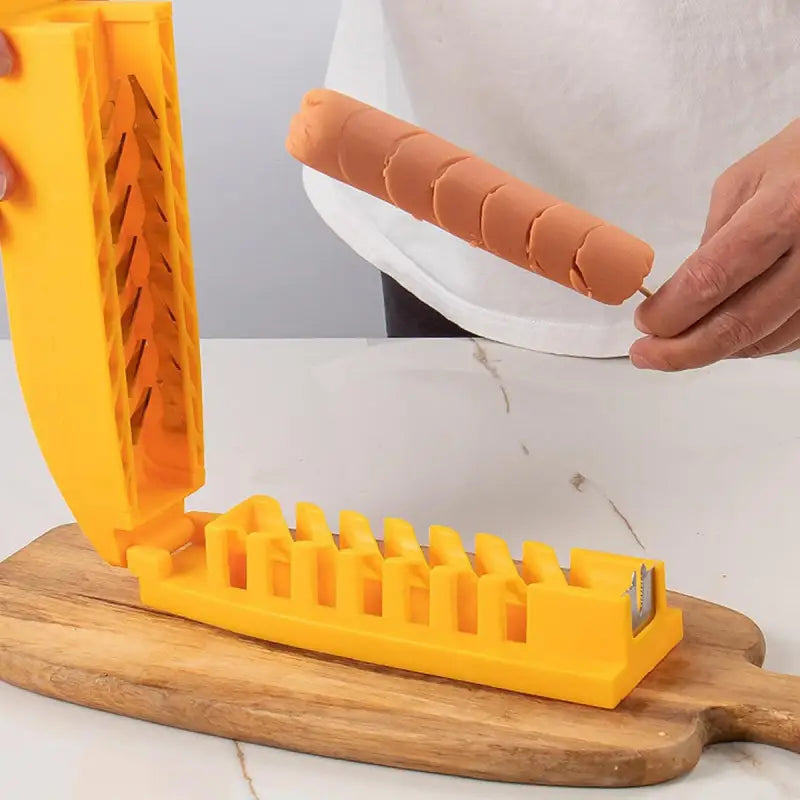 Innovative Hot Dog Slicer for Creating Uniform Hot Dogs and Enhancing Culinary Presentation