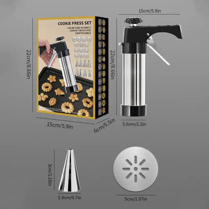 Intuitive Piping Set for Transforming Ordinary Desserts into Professional Decorations